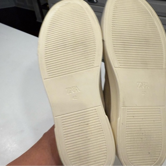 Zara Mens Taupe Suede Sneakers With White Chunky Soles NEW! Size US 9 EU 42 - Picture 9 of 10